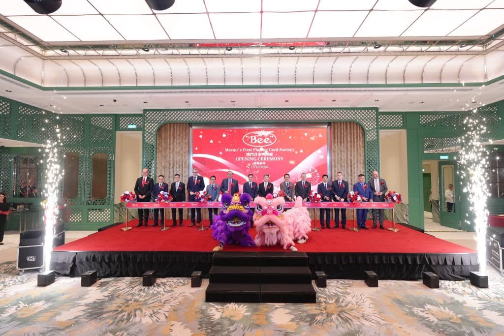 Bee Macau marks formal opening with locally made Bee casino cards