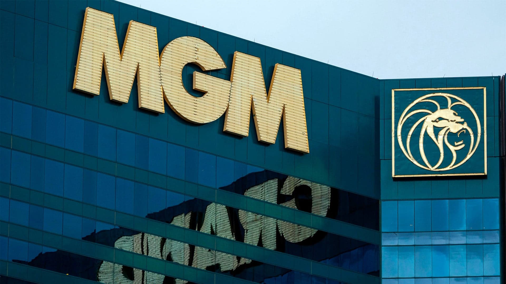 MGM Resorts Foundation contributes more than $4.6 million to 211 local nonprofits