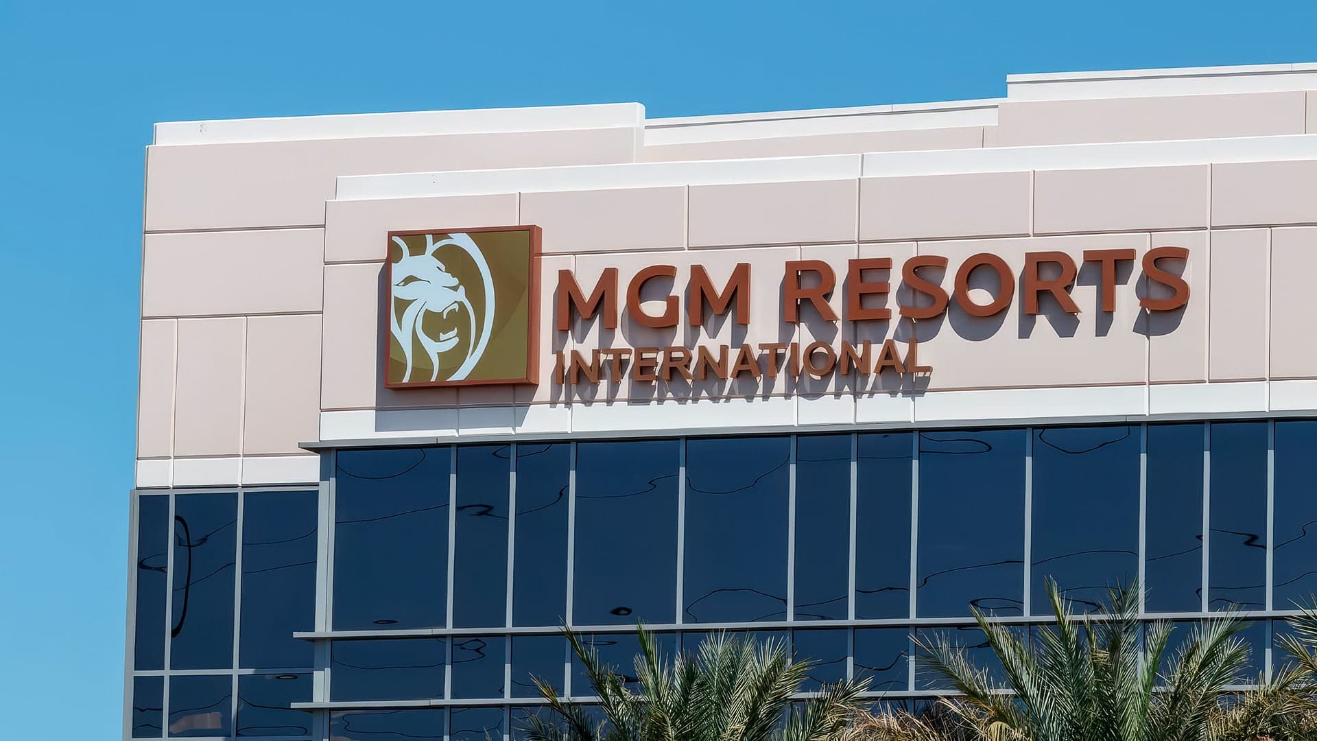 Barry Diller's People withdraws $18B offer to take MGM Resorts private