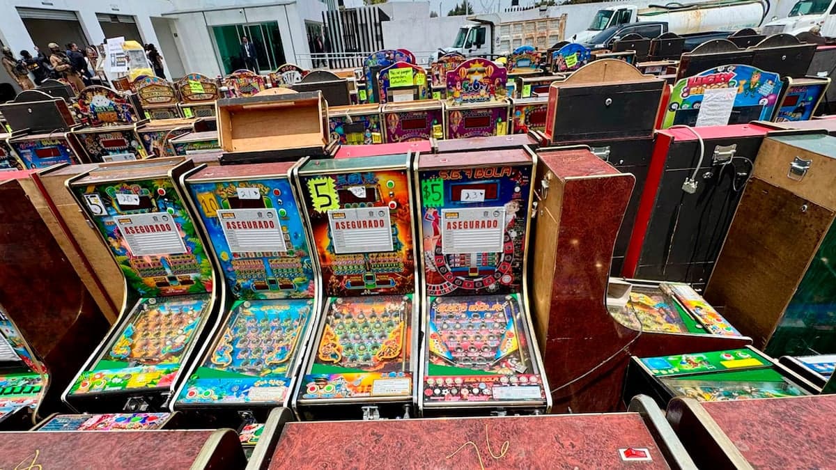 Mexico gambling-machine crackdown draws challenge from operators