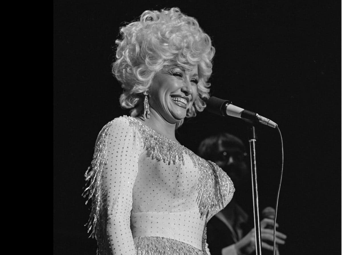 Country Icon Dolly Parton Dies at 80, Her Canceled Vegas Comeback an Unrealized Final Chapter