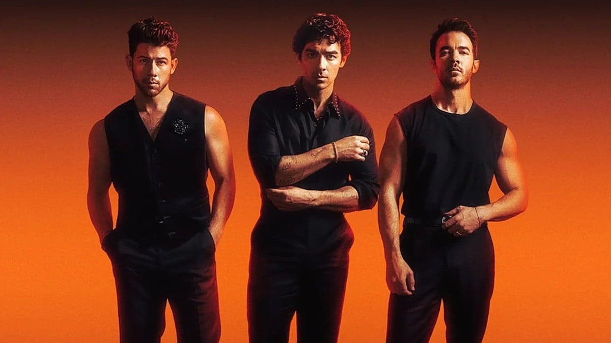 VEGAS MUSIC NEWS: New Jonas Bros. Date, Valli Denies Retirement, Blige Postpones